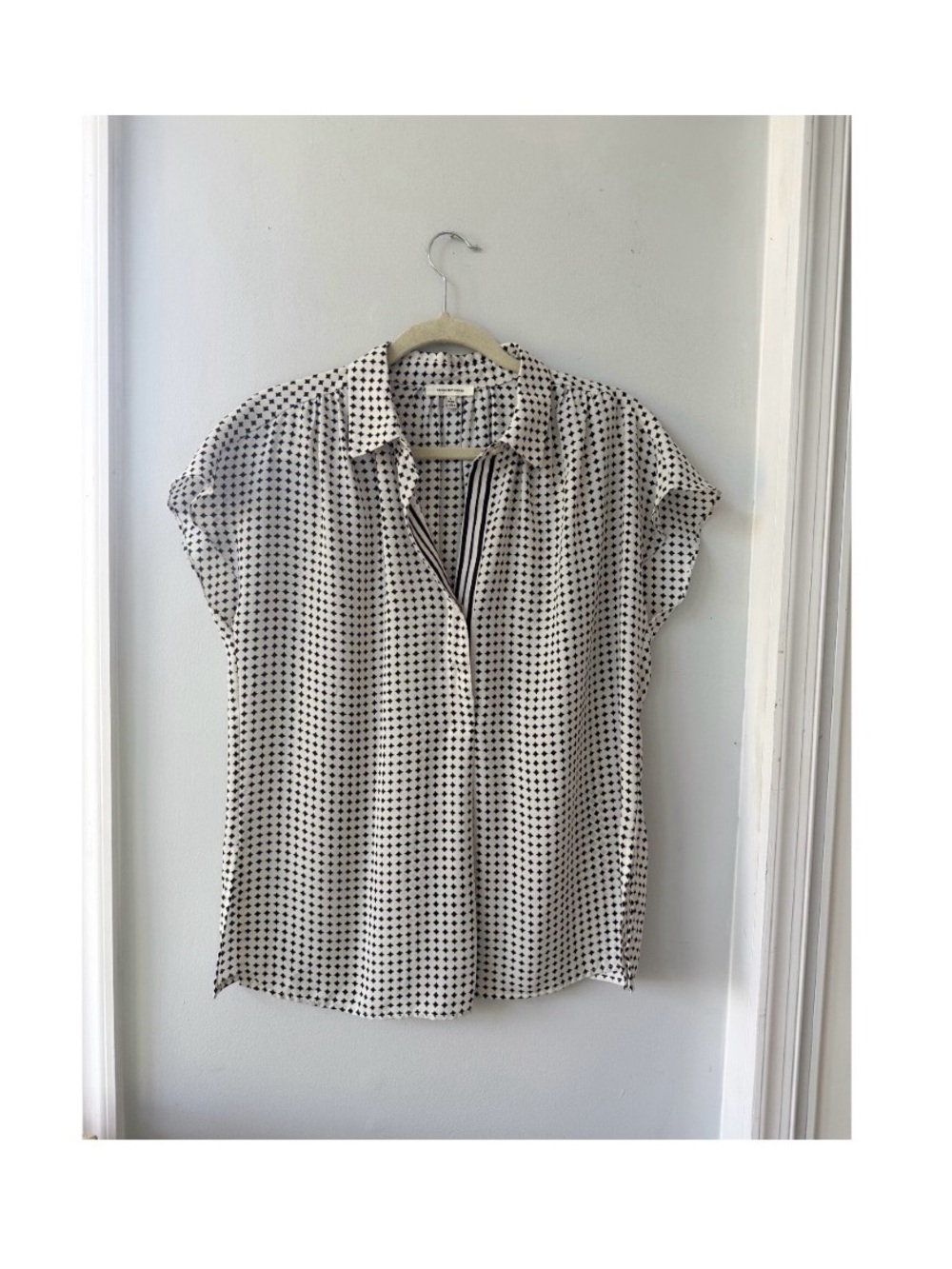 Women’s Large Max Studio Black White Sheer Blouse Top